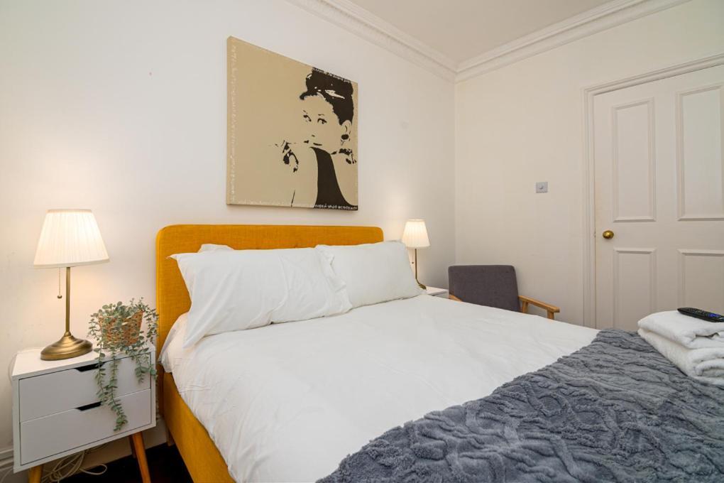 Camden Hub Apartment London Exterior photo